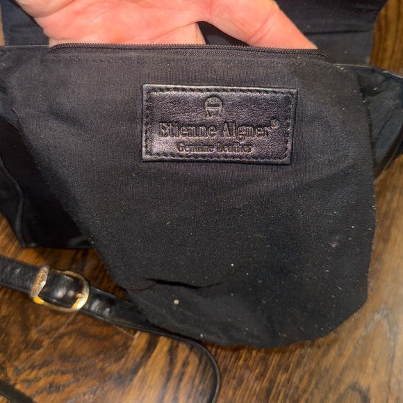 Etienne Aigner black leather crossbody shoulder bag 9.5X6.5 - Picture 3 of 7